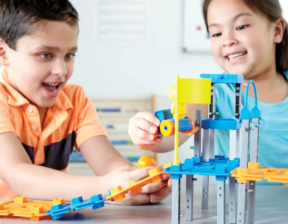 Clearance Learning Resources City Building Set - Cranes & Bridges
