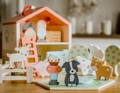 Best Orange Tree Toys Farmyard Play Set - 19 Wooden Pieces