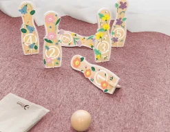 Online Classic World Flower Bowling - 14 Wooden Pieces!