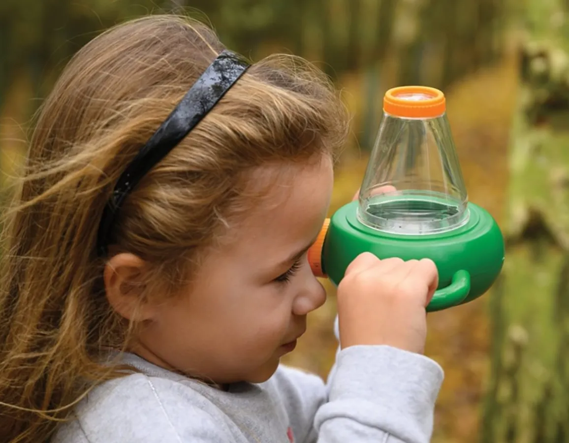 Outlet Funtime Gifts Insect Viewer - See Nature Up Close
