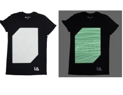 Outlet Illuminated Apparel Interactive Glow T-Shirt - Black age 5-6