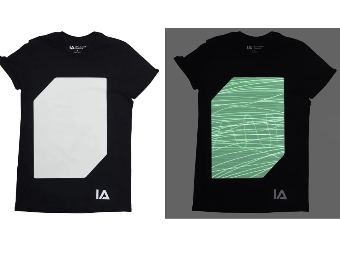 Outlet Illuminated Apparel Interactive Glow T-Shirt - Black age 9-11