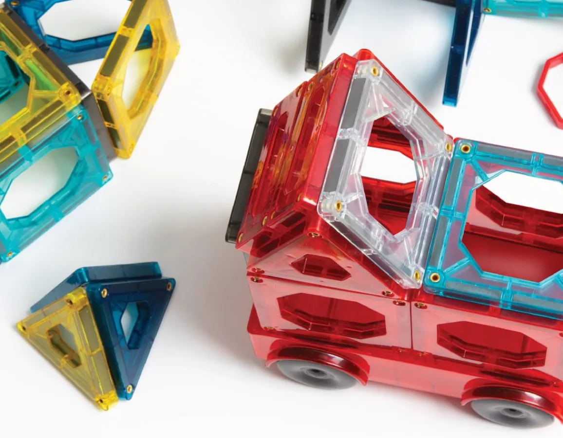 Discount FAO Schwarz Magnetic Tile and Truck Set - 43 Pieces