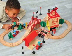 New FAO Schwarz Train Town - 51 Piece Wooden Building Set