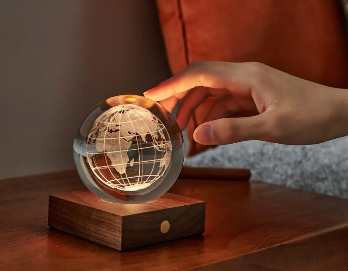 New Gingko World Globe Crystal Light - 3D Effect